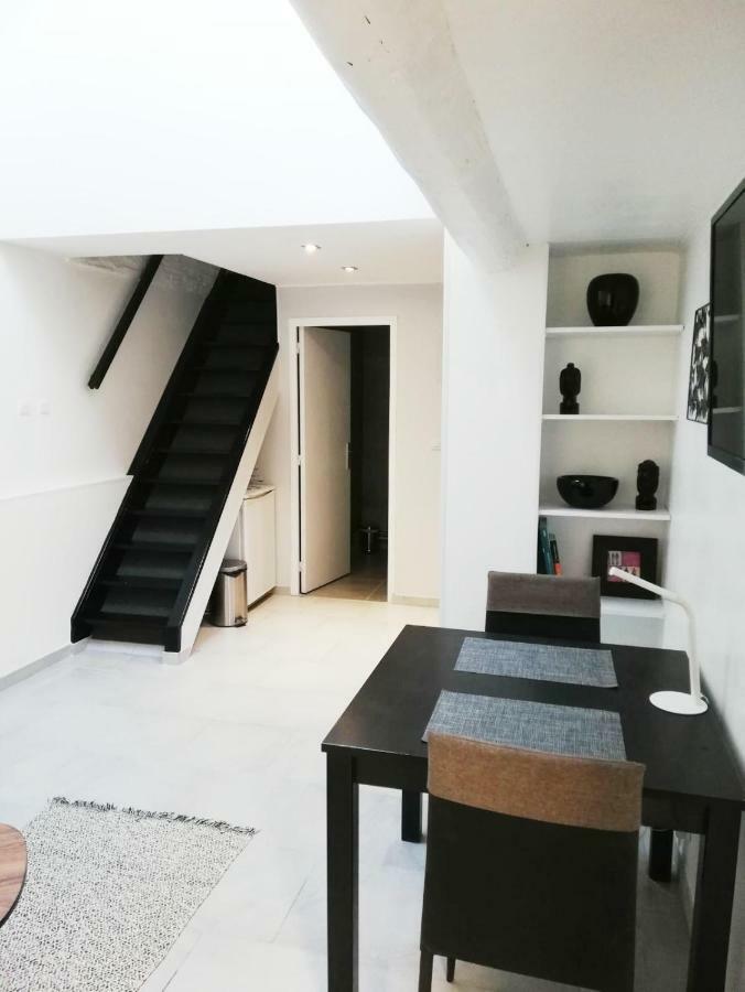 Appartement Duplex Denim à Nîmes Extérieur photo